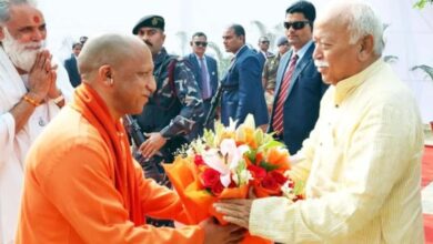Photo of भागवत ने योगी को दिया 2027 का आशीर्वाद