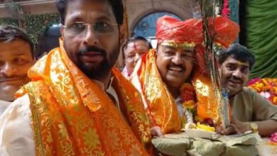 Photo of वृन्दावन पहुँचिन डिप्टी सीएम केशव, बांकेबिहारी के कीन्ह दर्शन