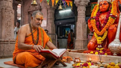 Photo of बजरंग बाण कय इन्ह 3 चौपाइयों कय पाठ दिलाई हर संकट से राहत